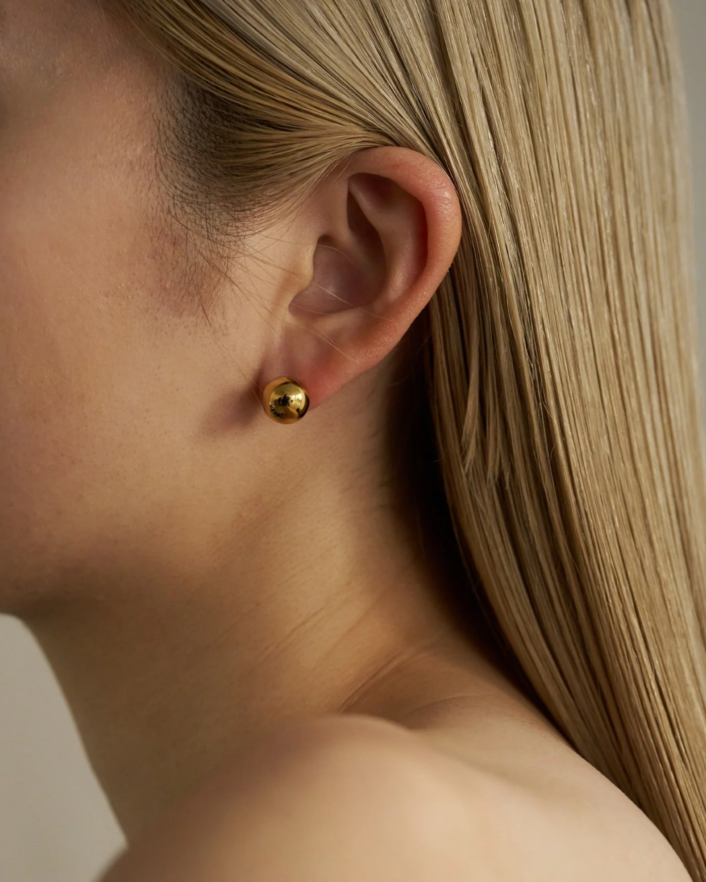 01M pierce 02｜LORO official online store