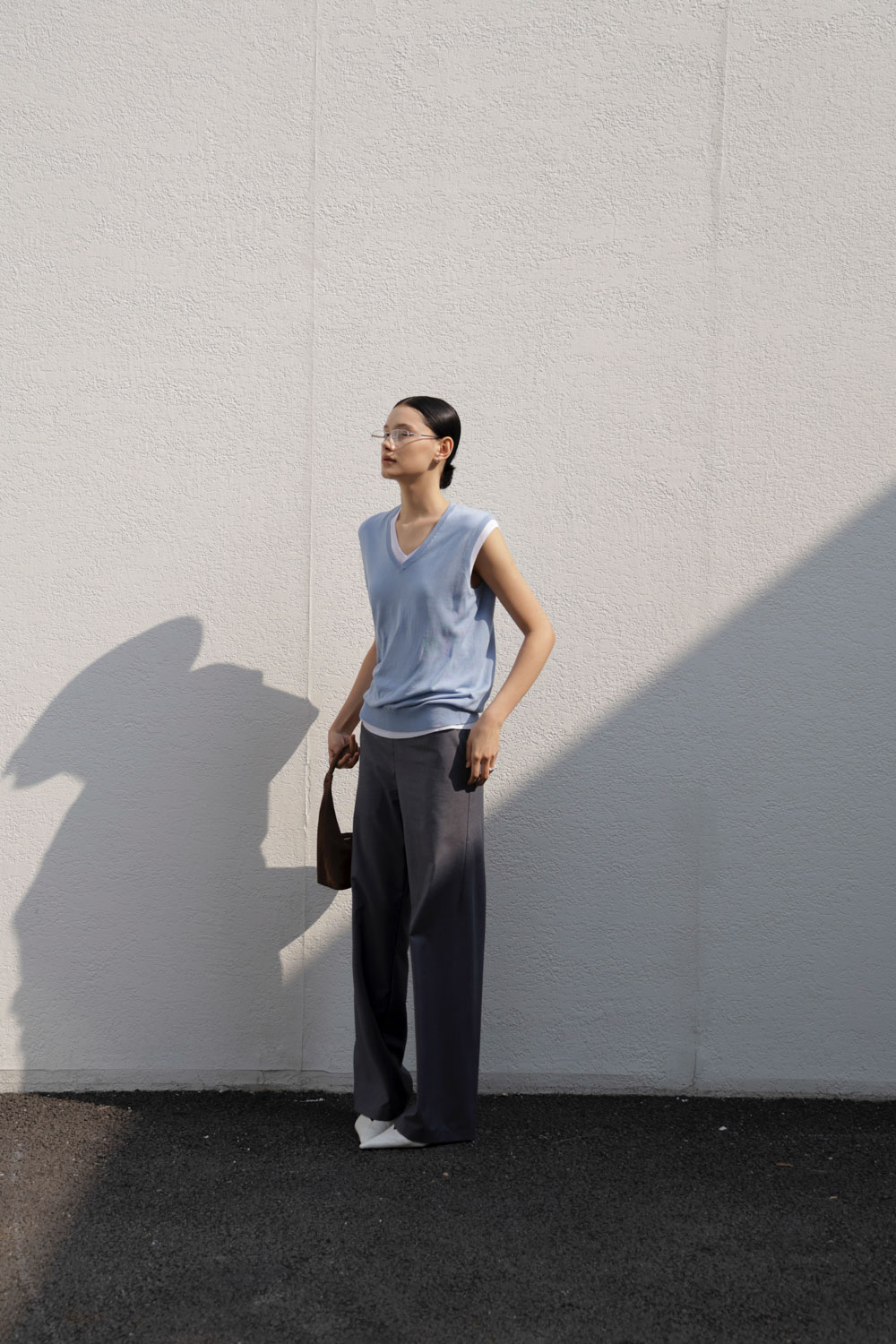 V-neck Tencel Tanktop | Studio Doe