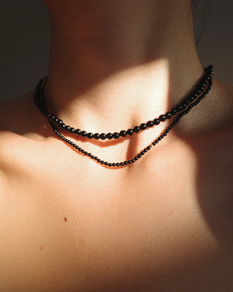 LORO - amulet onyx necklace 02 | Studio Doe