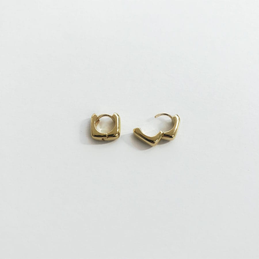 SQ pierce 01 | Studio Doe