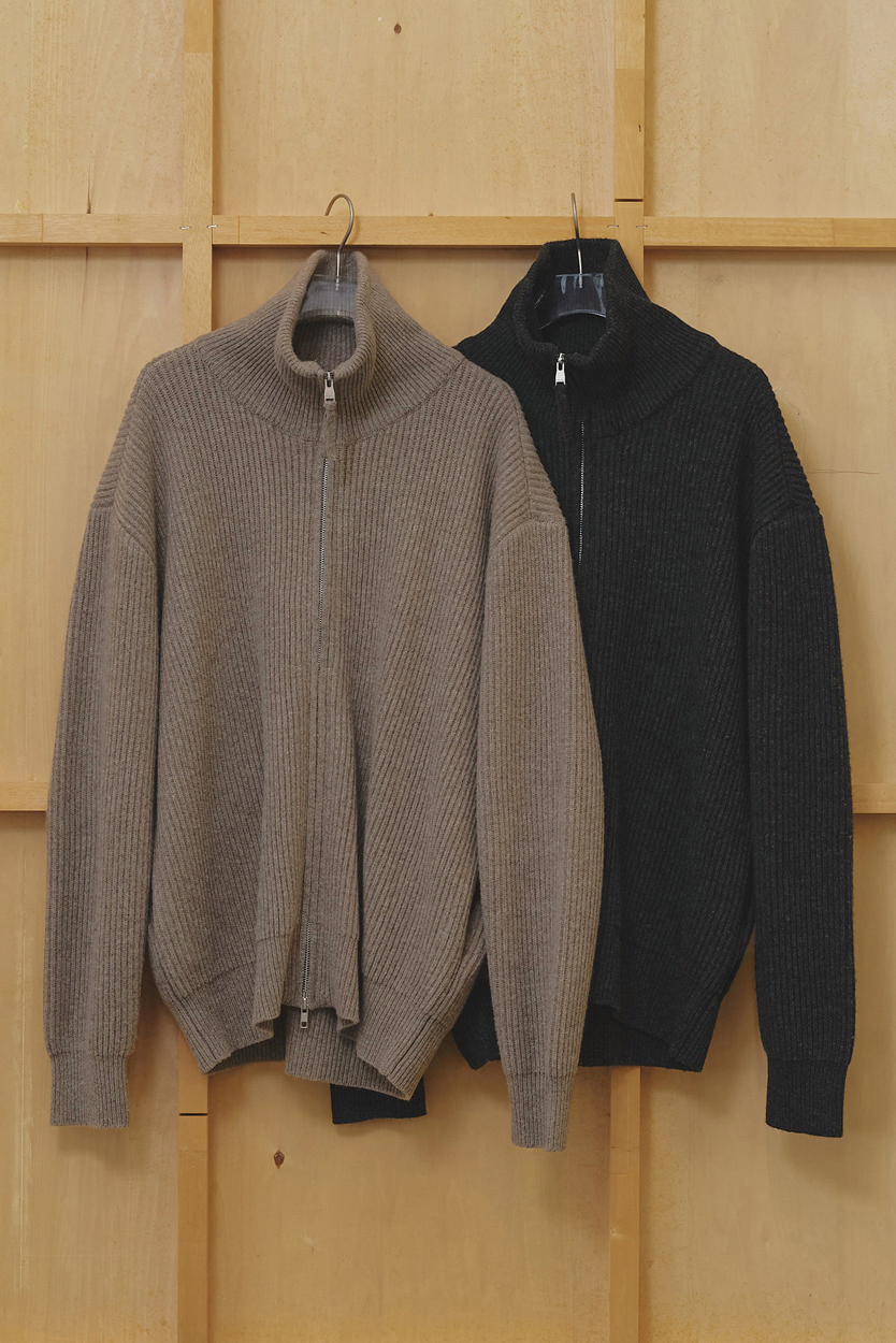 Zipup Knit Cardigan | Studio Doe