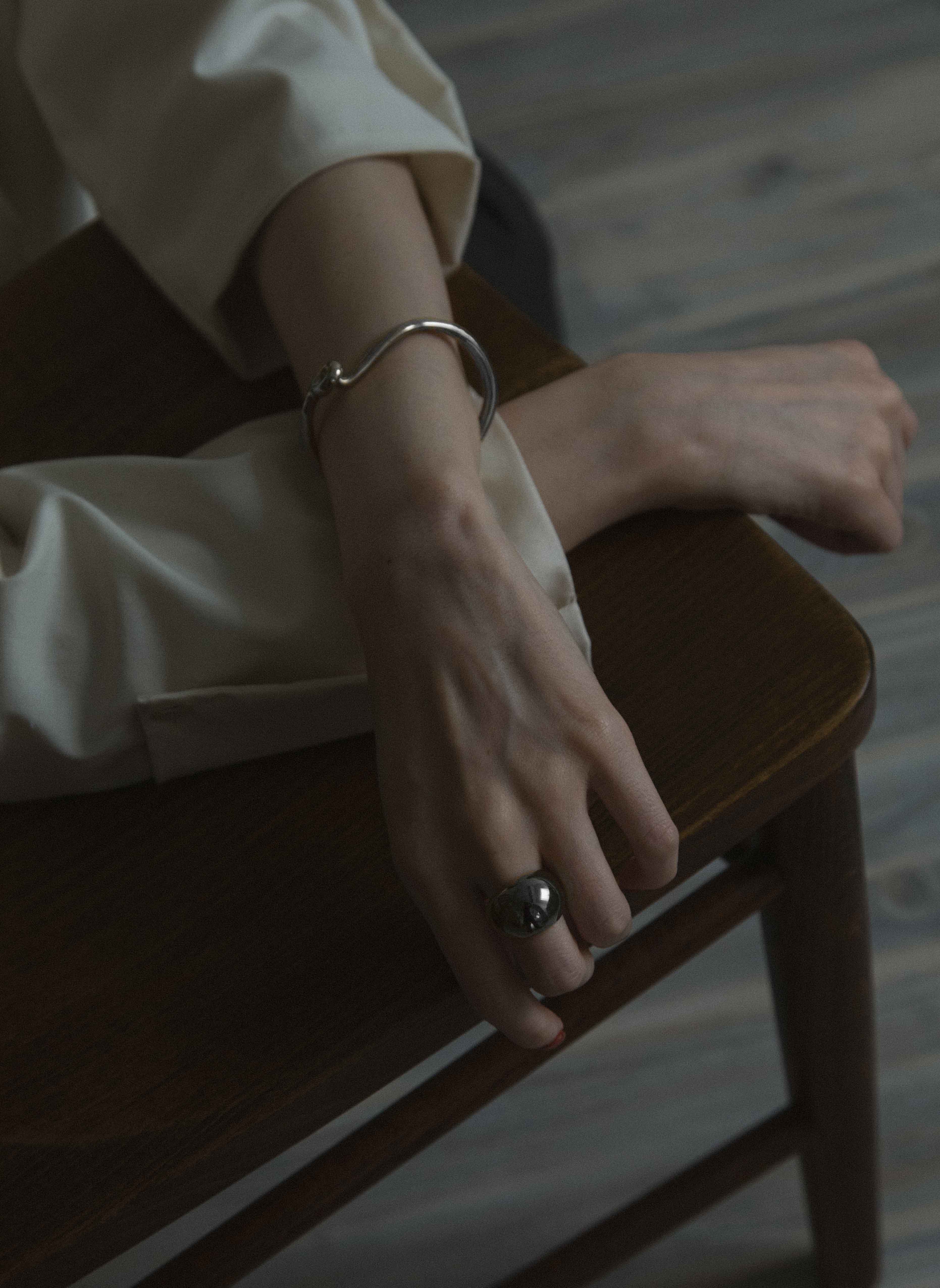 01M bangle 02 | Studio Doe