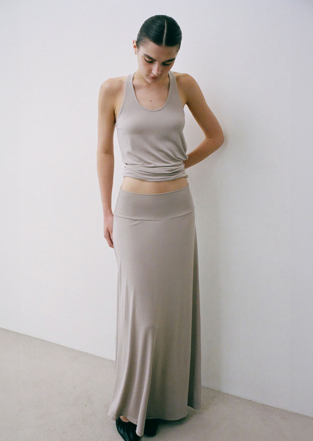 台湾発【STUDIO DOE】Mid-rise H-profile low-crotch trousers 台湾発【STUDIO DOE】Mid-rise H-profile low-crotch trousers