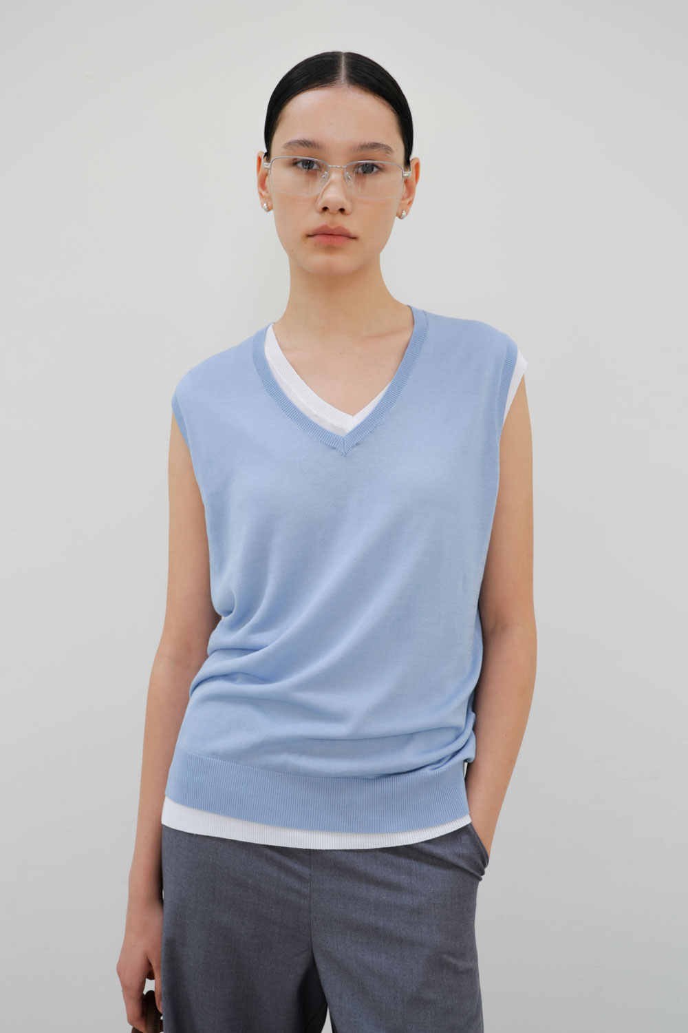 Studio Doe - V-neck Tencel Tanktop | Studio Doe