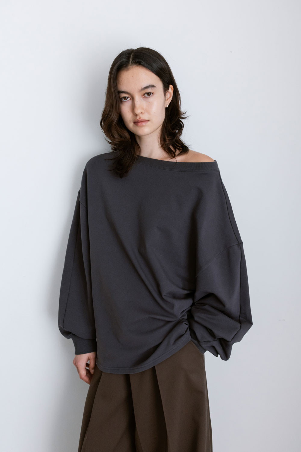 トップス StudioDoe Sloping Neck ShoulderShape Top トップス StudioDoe Sloping Neck ShoulderShape Top トップス