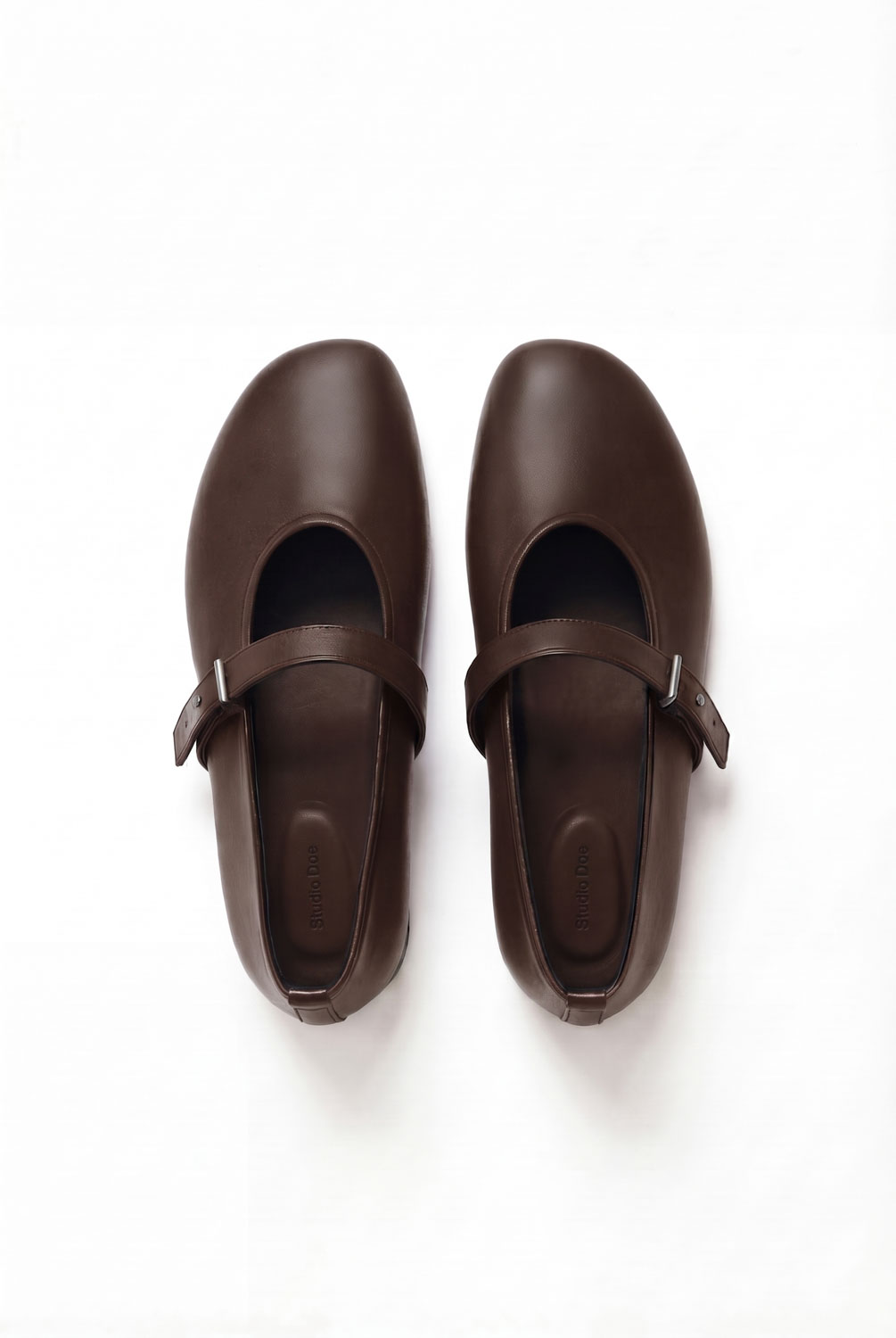 Soft Arc Round Toe Flats | Studio Doe