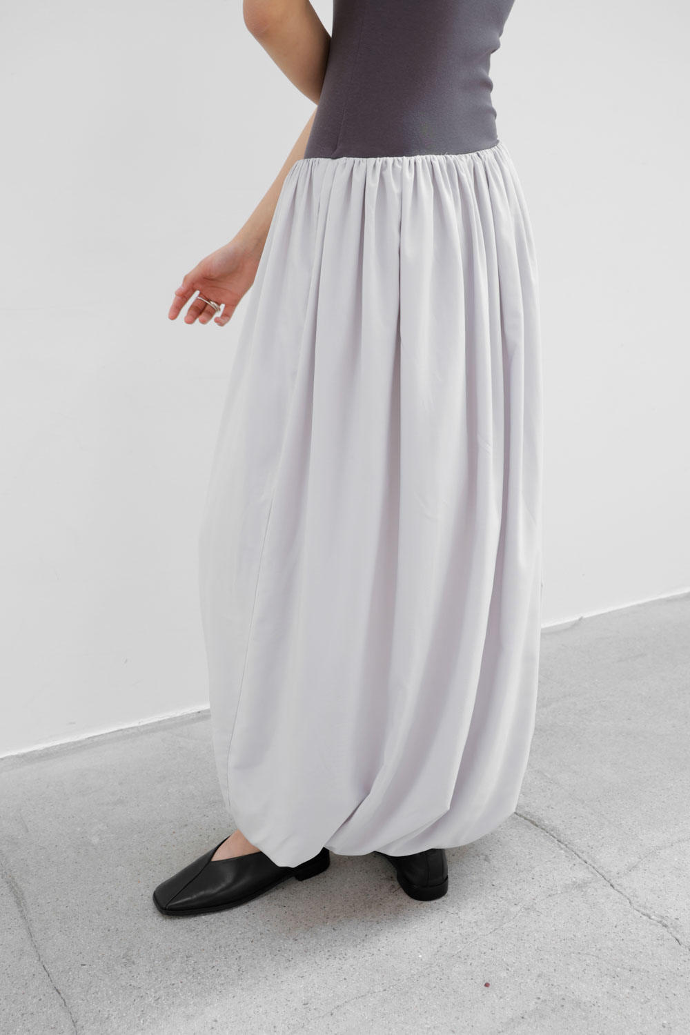 Studio Doe／Gather Cocoon Long Skirt sサイズ Studio Doe／Gather Cocoon Long Skirt sサイズ - メルカリ