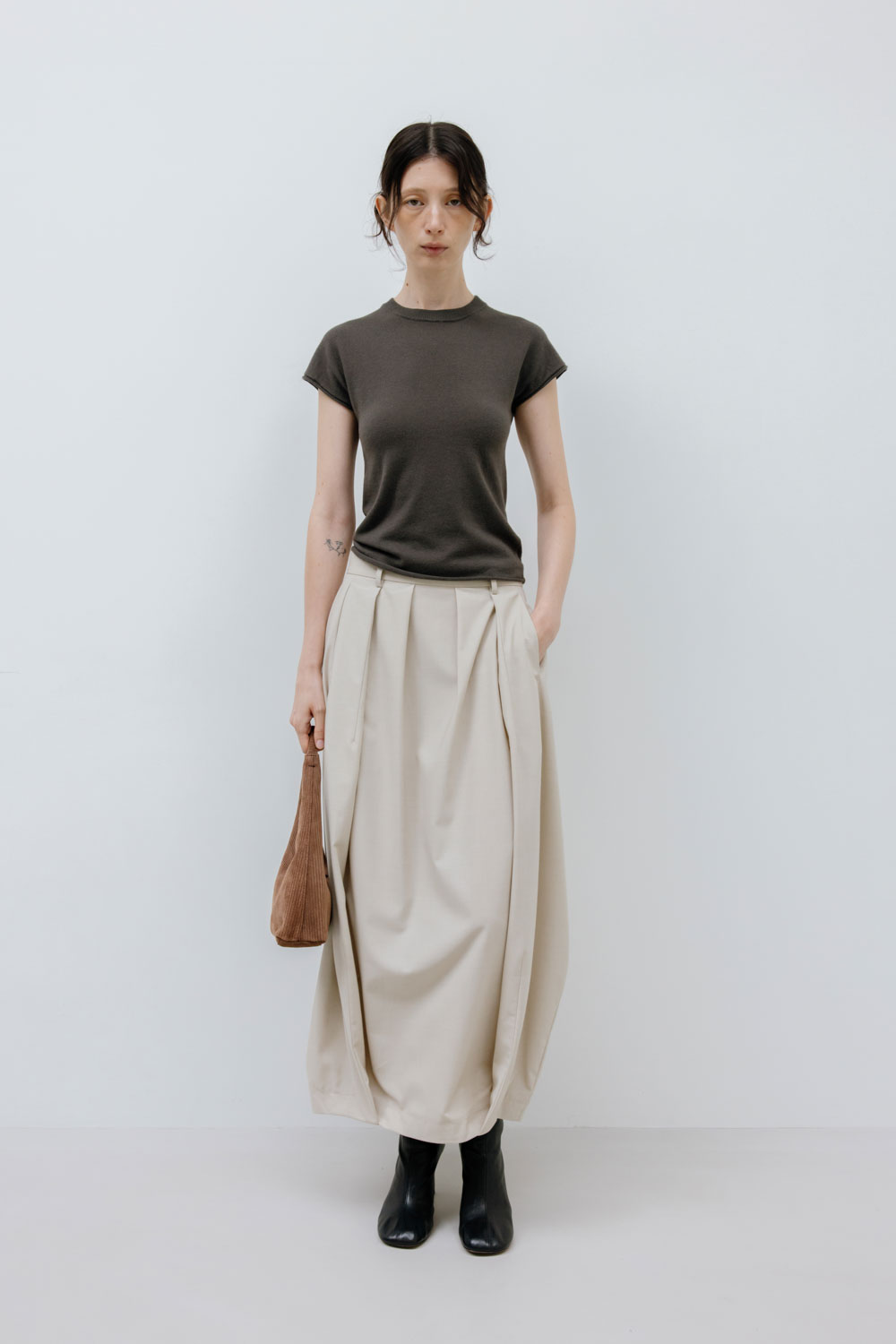 【QUIQUIさま専用】studiodoe コート　白 whyto ホワイト キルティング アシンメトリー コート “quilting