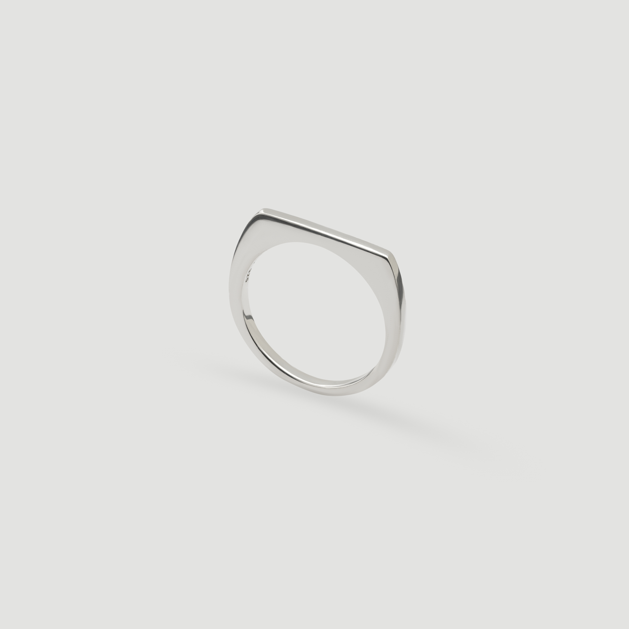 LORO - ID ring 07 | Studio Doe