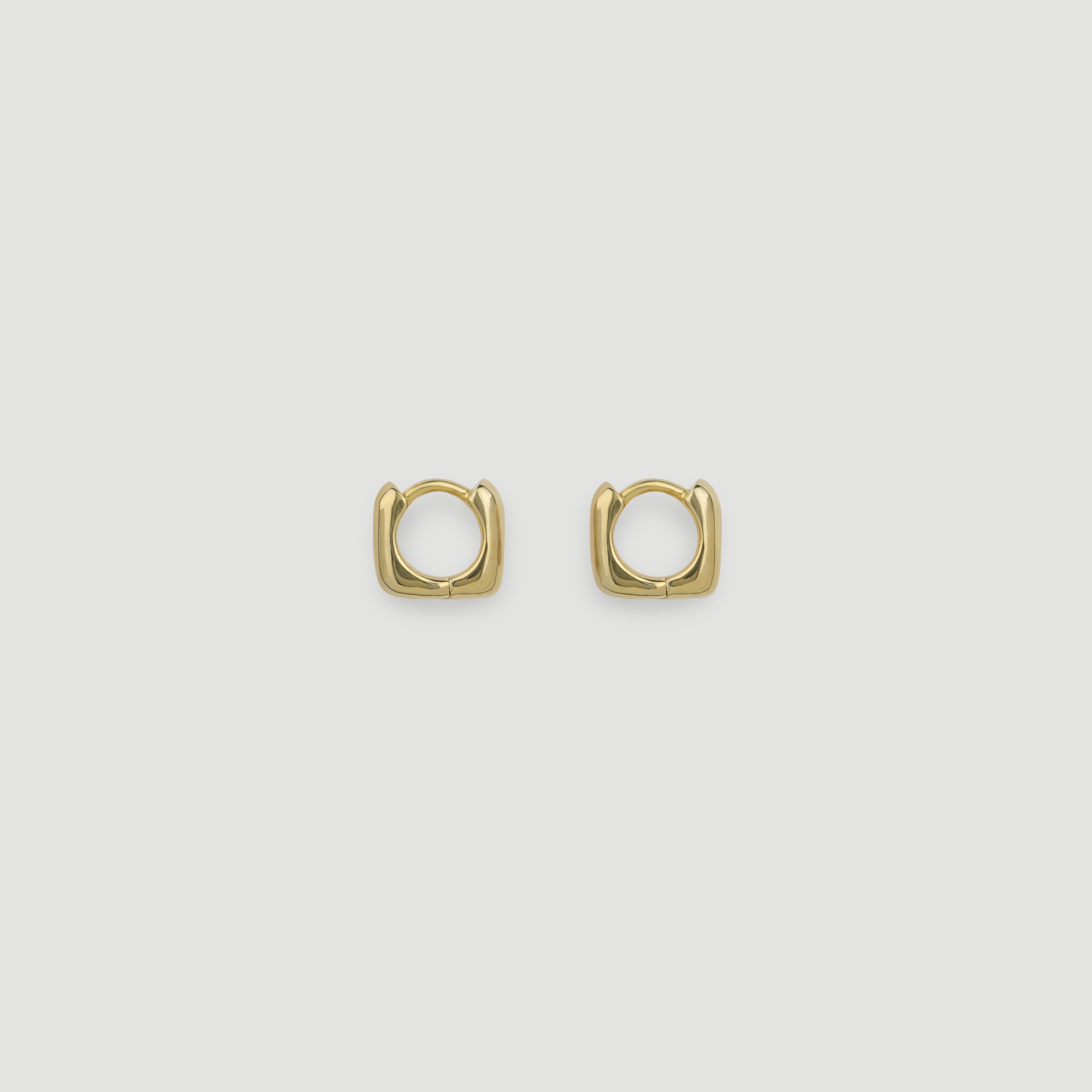 SQ pierce 01 | Studio Doe